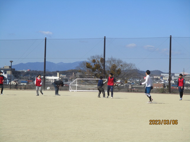 卒業式前最後のサッカー部