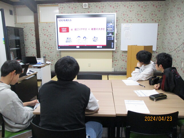 NTTdocomoのケータイスマホ安全教室の実施